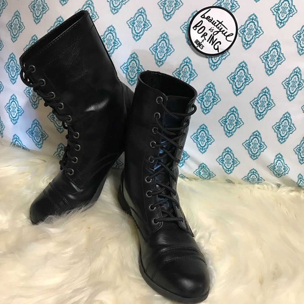 ✨Brash Boots - Picture 2 of 2